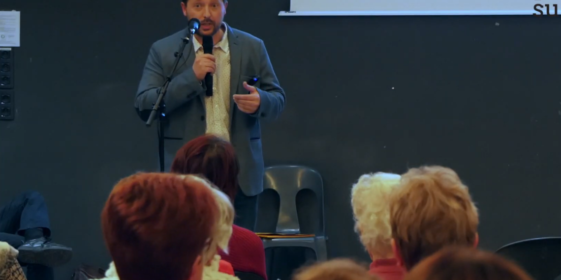 1ère réunion publique — 1/10