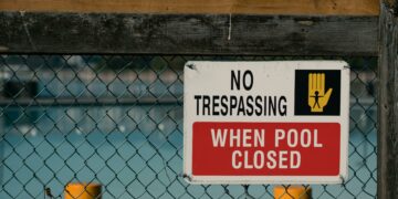 FERMETURE DE LA PISCINE DE ST SULPICE : LETTRE AUX SIGNATAIRES DE LA PETITION